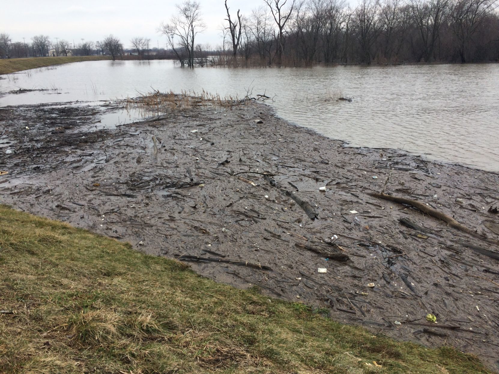 UPDATE: Lake Station residents evacuated because of flooding on Deep River